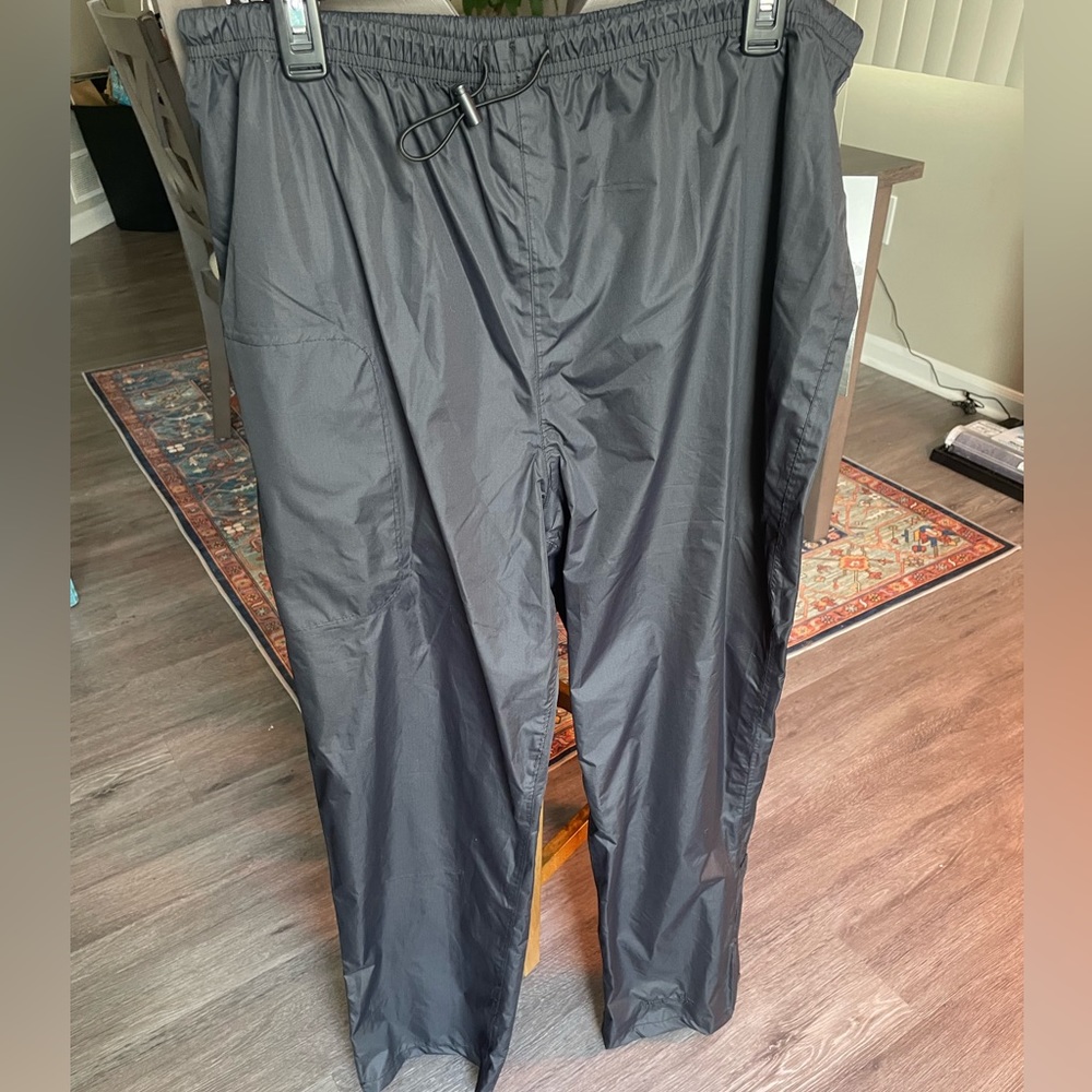 Pulse Packable Rain Shell Bottom